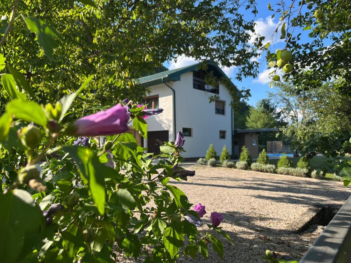 Soko Holiday Home Bihać Exteriör bild